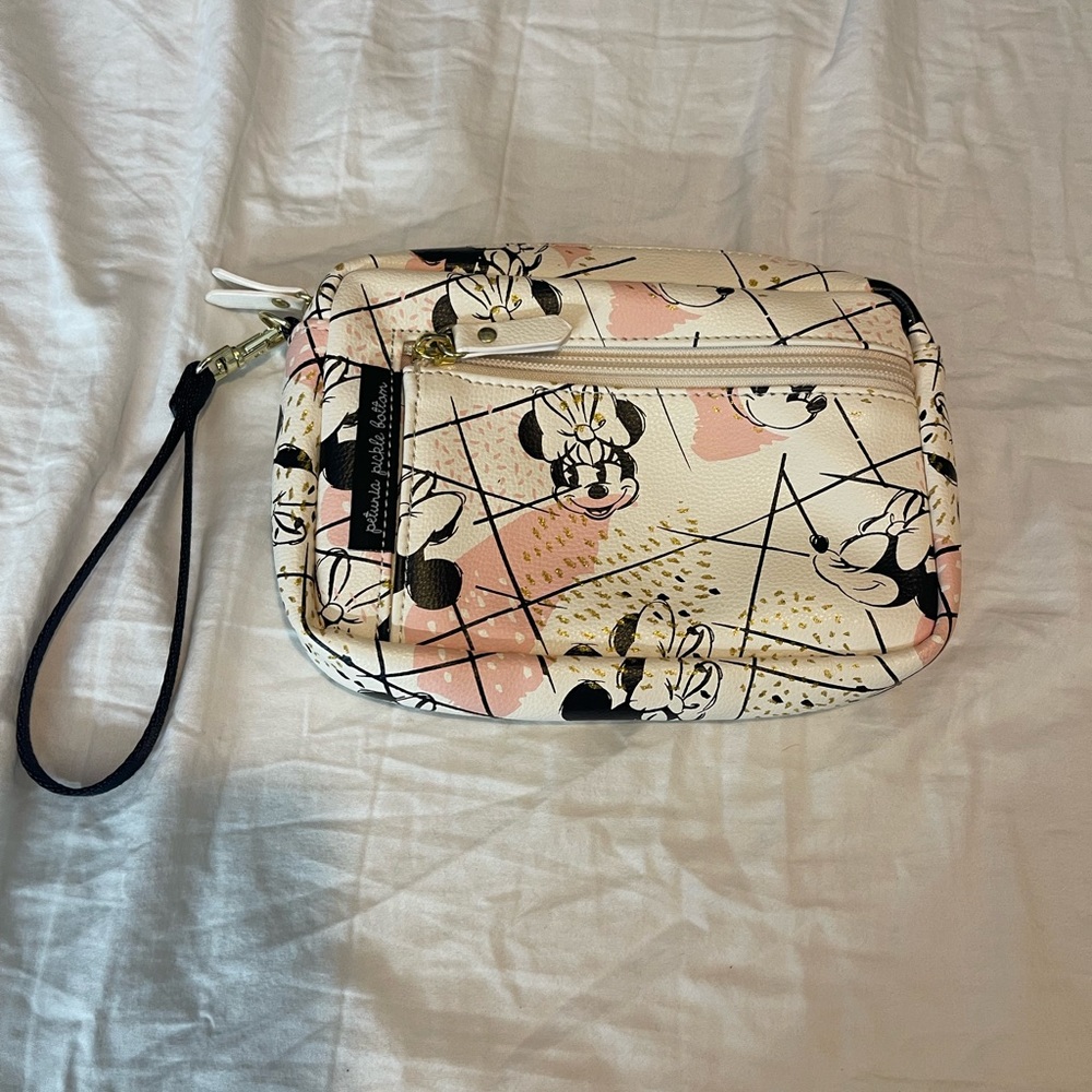 Petunia Pickle Bottom multi-wear Bag